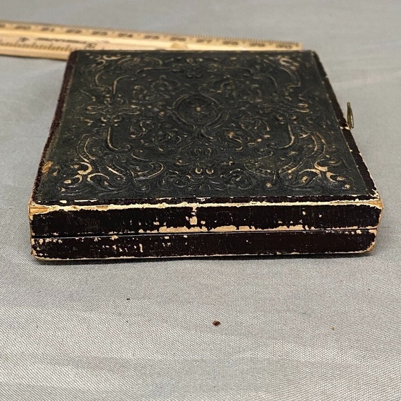 1/6 Plate Ambrotype Photo Early 1850 Young Couple in Case Excellent Condition - Picture 8 of 9